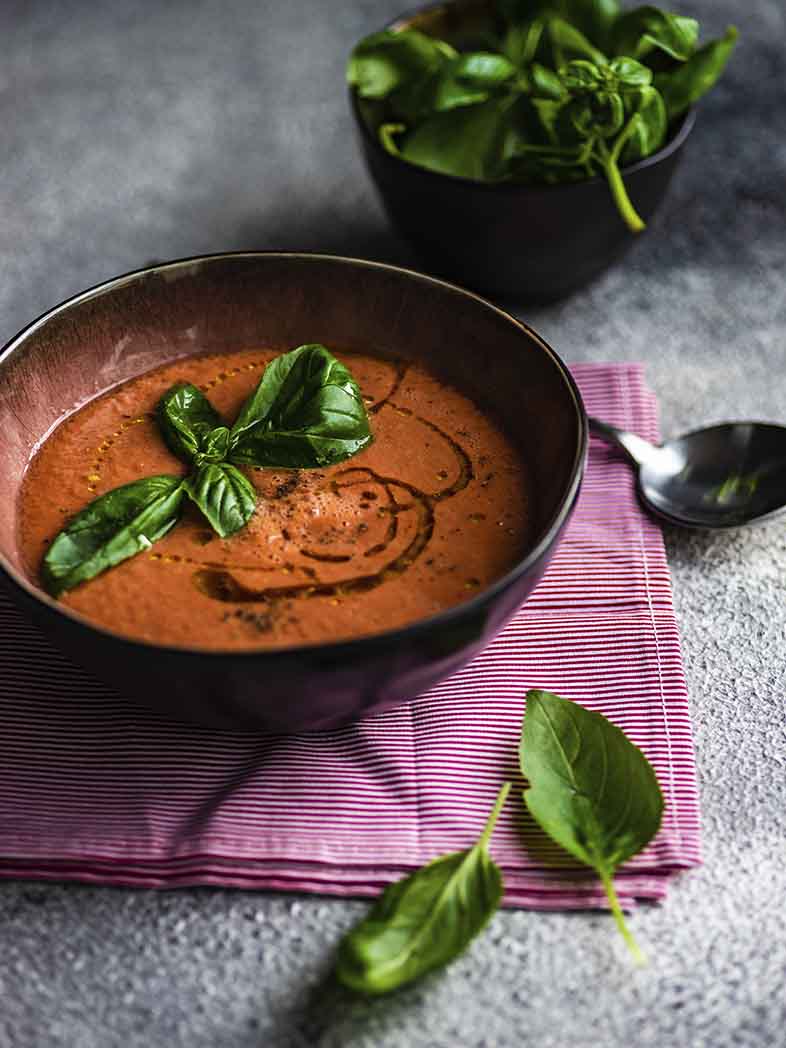 Roasted Tomato and Basil Soup - The Healthy Gut