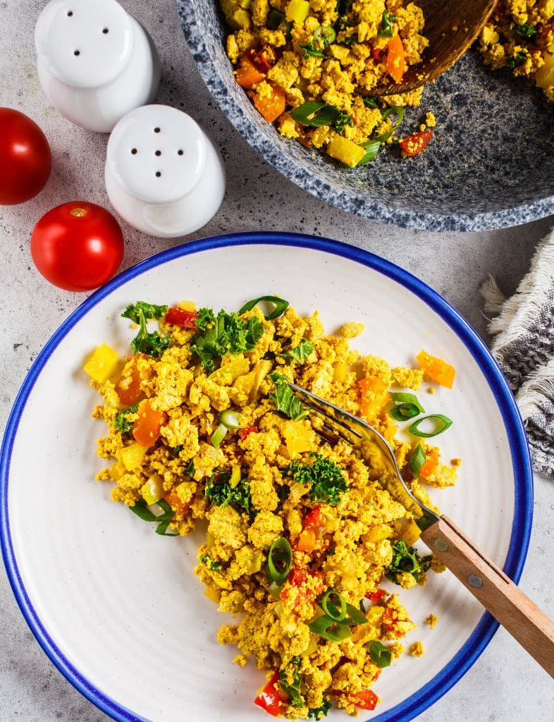 Tofu and vegetable scramble - The Healthy Gut