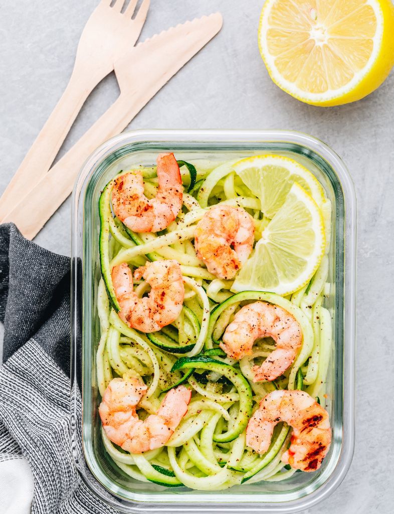 Zucchini Noodle Salad With Lemon Paprika Prawns Sibo Recipe